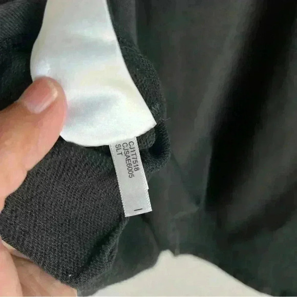 Calvin Klein Jeans Charcoal Black Pullover Sweater Size L - Picture 9 of 10